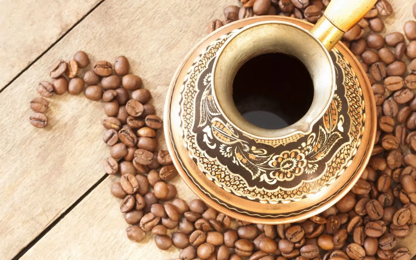 8 популярных источников кофеина и чем они отличаются